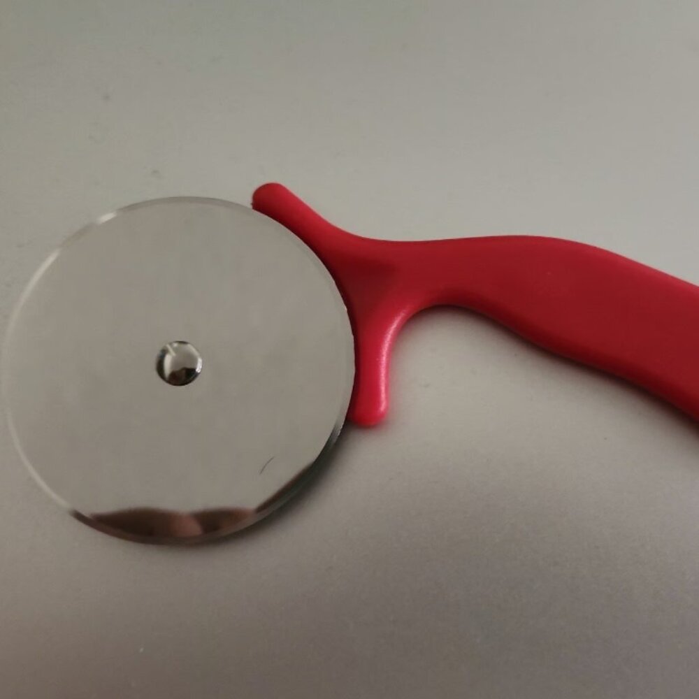 Stainless Steel Pizza Cutter